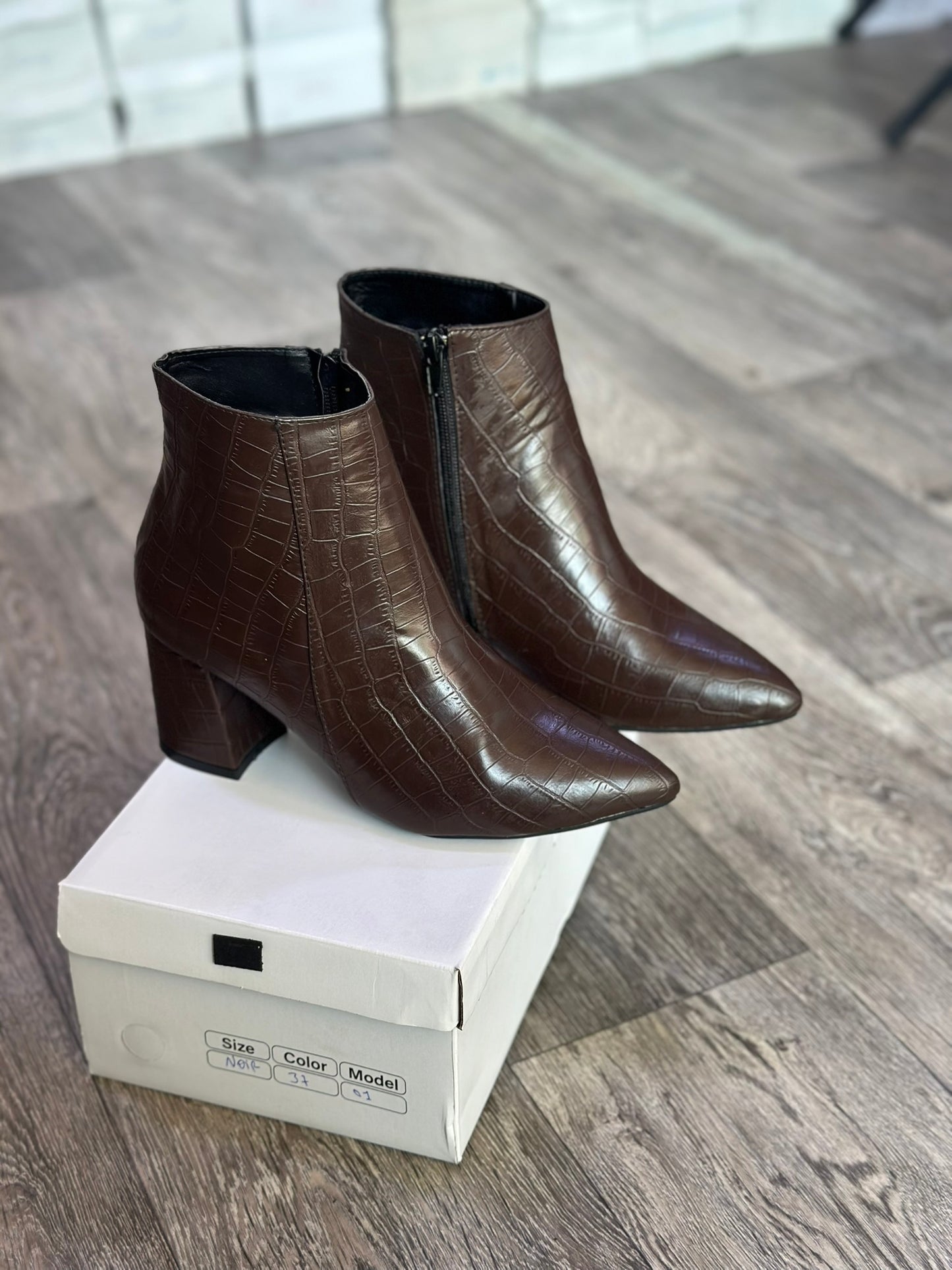 Bottines Femme Chic – Talon Bloc Confort,  (Prix Abordable)